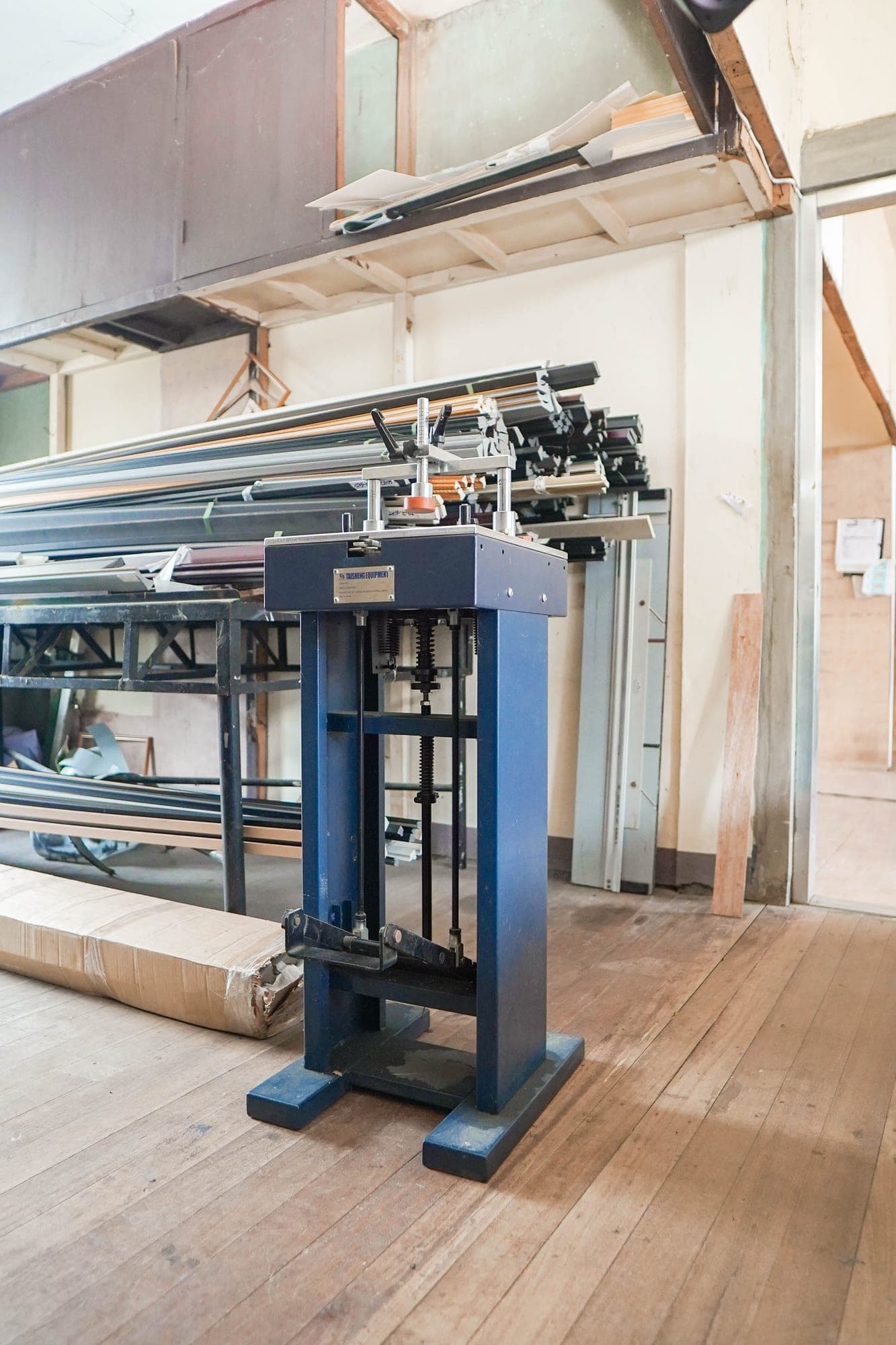 Foot Operated Nailing Machine